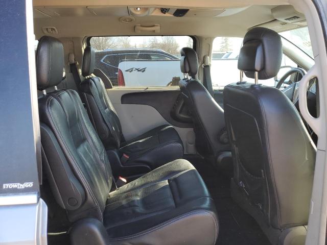 Photo 11 from auction – 2013 CHRYSLER TOWN & COU with VIN 2C4RC1CG9DR681719
