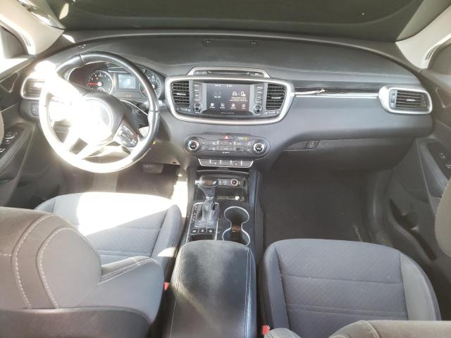 Photo 8 from auction – 2017 KIA SORENTO LX with VIN 5XYPGDA38HG276507