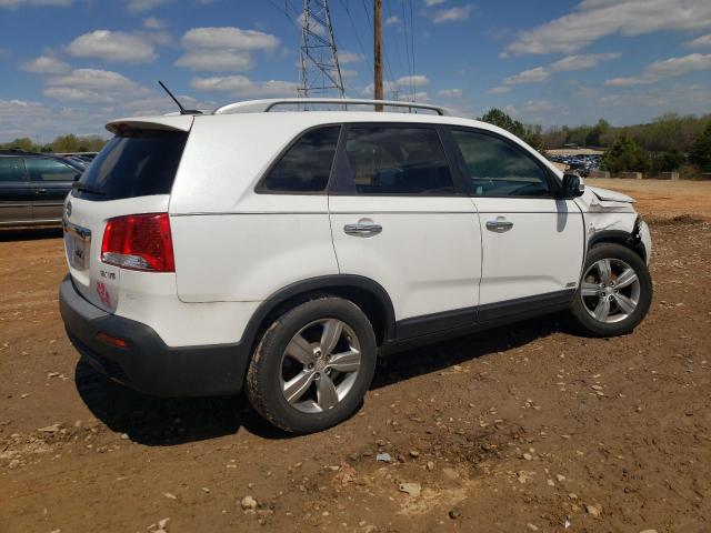 Photo 3 from auction – 2013 KIA SORENTO EX with VIN 5XYKUDA28DG322566