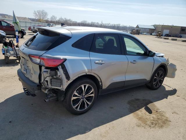 Photo 3 from auction – 2022 FORD ESCAPE SE with VIN 1FMCU0G61NUB93427