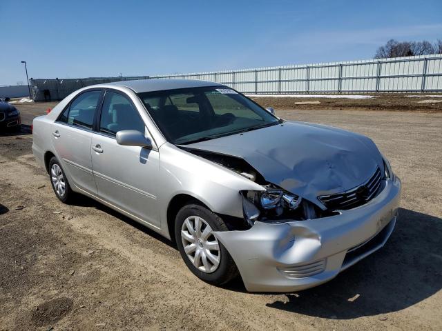 Photo 4 from auction – 2005 TOYOTA CAMRY LE with VIN 4T1BE32K15U043218