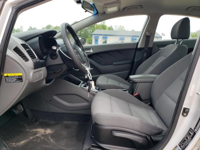 Photo 7 from auction – 2017 KIA FORTE LX with VIN 3KPFK4A7XHE043738