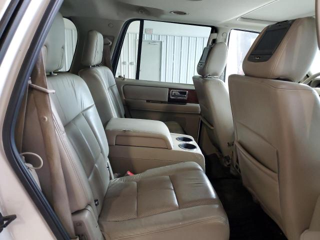 Photo 11 from auction – 2011 LINCOLN NAVIGATOR with VIN 5LMJJ2H57BEJ00883