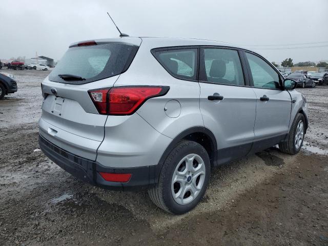 Photo 3 from auction – 2019 FORD ESCAPE S with VIN 1FMCU0F78KUA75963
