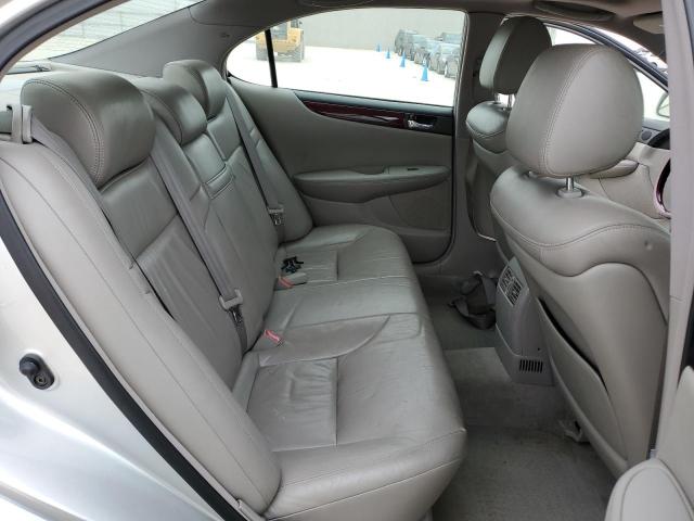 Photo 10 from auction – 2002 LEXUS ES 300 with VIN JTHBF30G125030862