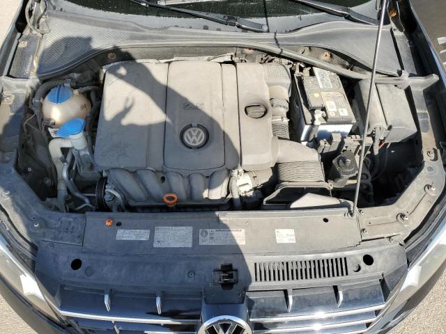 Photo 11 from auction – 2013 VOLKSWAGEN PASSAT SEL with VIN 1VWCP7A31DC068321