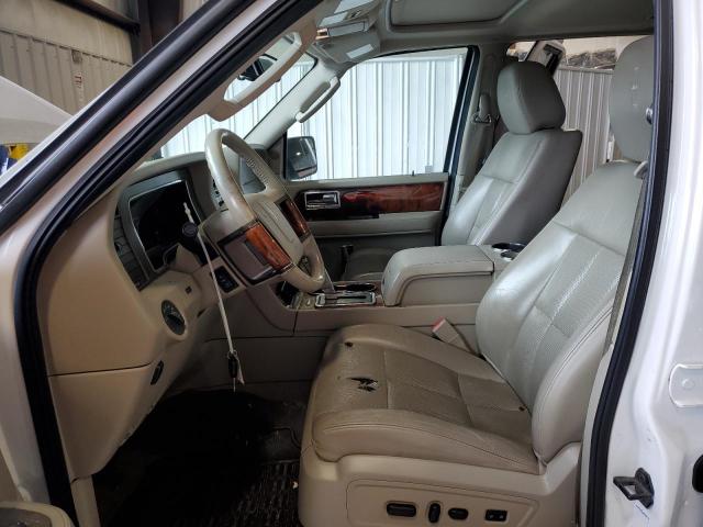 Photo 7 from auction – 2011 LINCOLN NAVIGATOR with VIN 5LMJJ2H57BEJ00883