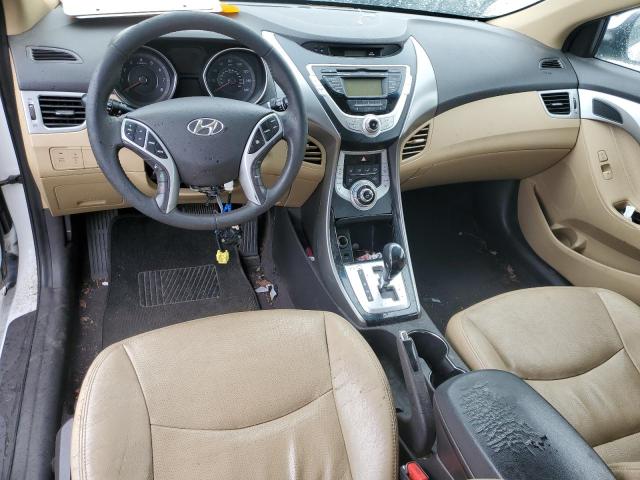 Photo 8 from auction – 2012 HYUNDAI UK with VIN 5NPDH4AE1CH093534