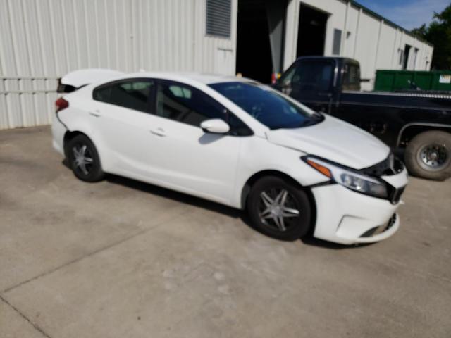 Photo 4 from auction – 2017 KIA FORTE LX with VIN 3KPFK4A79HE056576