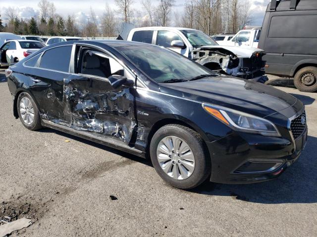 Photo 4 from auction – 2016 HYUNDAI SONATA HYB with VIN KMHE24L18GA012313
