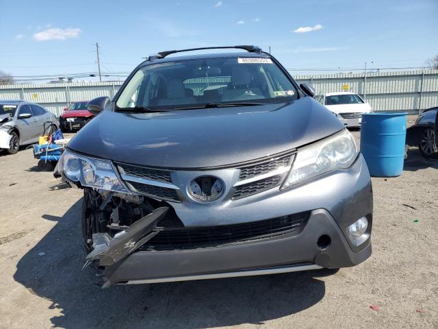 Photo 5 from auction – 2015 TOYOTA RAV4 XLE with VIN JTMRFREV6FJ034753
