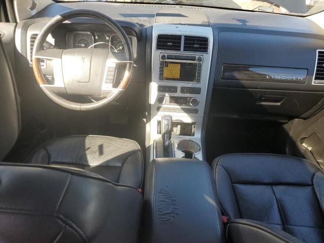 Photo 8 from auction – 2010 LINCOLN MKX with VIN 2LMDJ8JC0ABJ34495