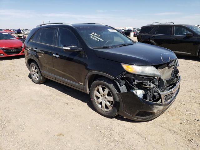 Photo 4 from auction – 2013 KIA SORENTO LX with VIN 5XYKTDA26DG403200