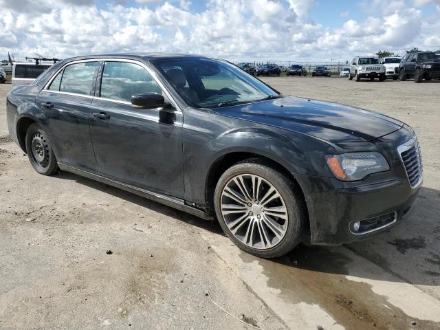 Photo 4 from auction – 2013 CHRYSLER 300 S with VIN 2C3CCABG5DH547193