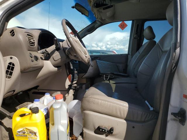 Photo 7 from auction – 2001 CHRYSLER TOWN AND C with VIN 2C8GP54L01R198483