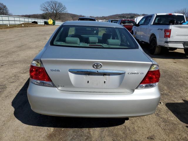 Photo 6 from auction – 2005 TOYOTA CAMRY LE with VIN 4T1BE32K15U043218