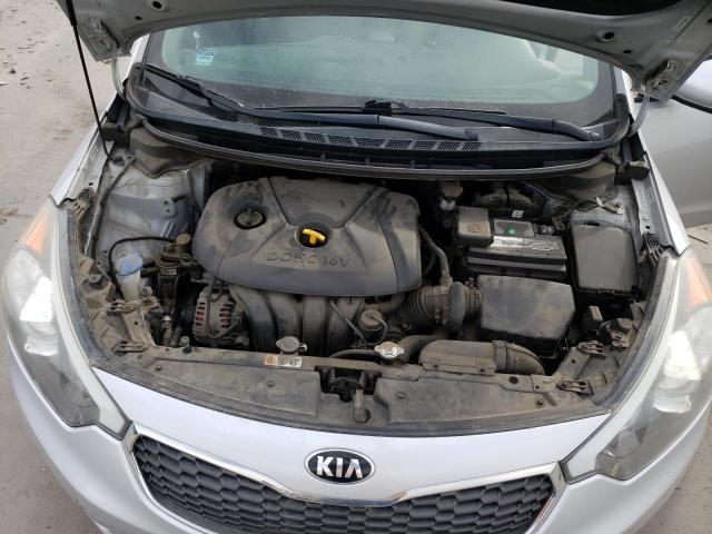 Photo 11 from auction – 2015 KIA FORTE LX with VIN KNAFK4A62F5349538