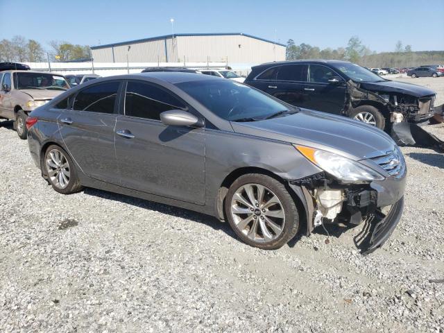 Photo 4 from auction – 2013 HYUNDAI SONATA SE with VIN 5NPEC4AC7DH536742