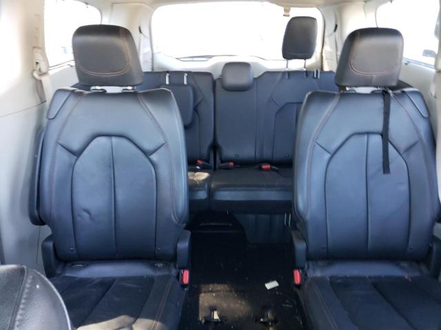 Photo 10 from auction – 2017 CHRYSLER PACIFICA T with VIN 2C4RC1BG4HR832179