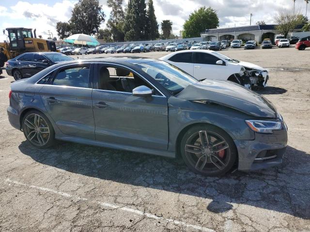 Zdjęcie 4 z aukcji – 2018 AUDI S3 PREMIUM z VIN WAUB1GFF4J1044179