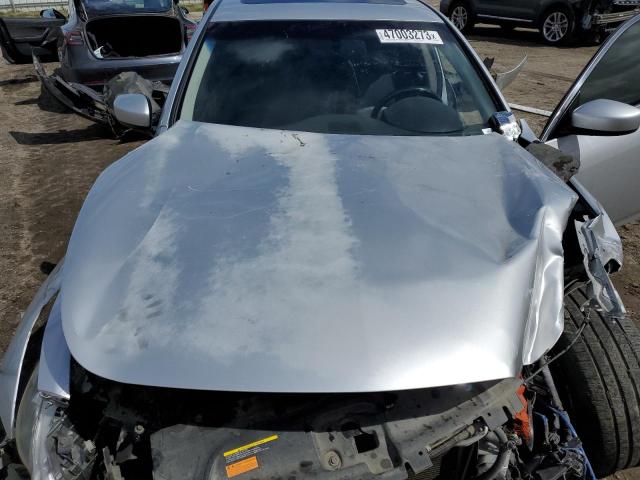 Photo 11 from auction – 2015 INFINITI Q40 with VIN JN1CV6AP0FM503030