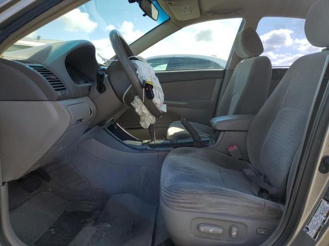 Photo 7 from auction – 2004 TOYOTA CAMRY LE with VIN JTDBE32K340267648