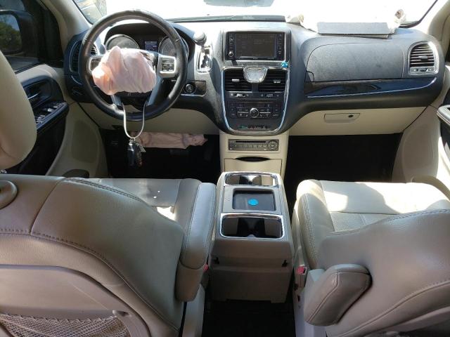 Photo 8 from auction – 2011 CHRYSLER TOWN & COU with VIN 2A4RR8DG1BR666452