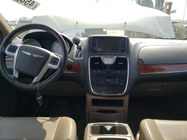 Photo 8 from auction – 2015 CHRYSLER TOWN & COU with VIN 2C4RC1BG8FR589280