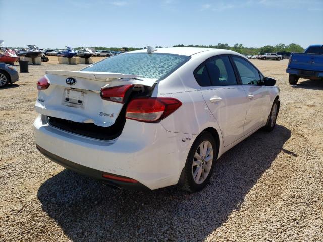 Photo 3 from auction – 2017 KIA FORTE LX with VIN 3KPFL4A77HE012377