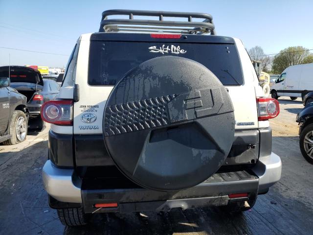 Photo 6 from auction – 2013 TOYOTA FJ CRUISER with VIN JTEBU4BF2DK165382