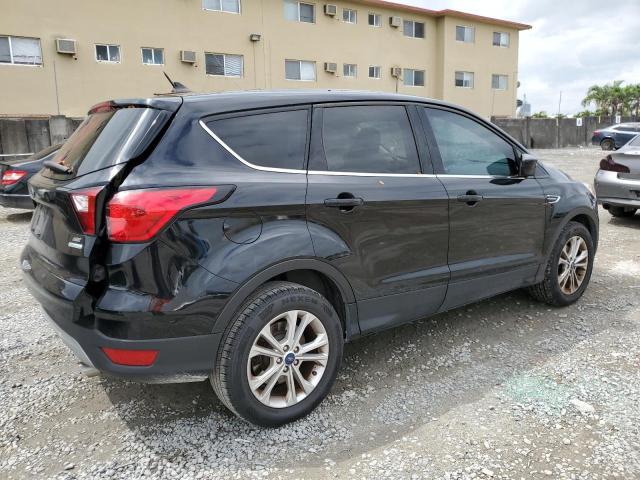 Photo 3 from auction – 2019 FORD ESCAPE SE with VIN 1FMCU0GD0KUA11923