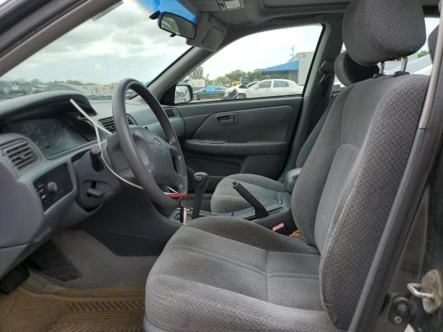 Photo 7 from auction – 2000 TOYOTA CAMRY LE with VIN 4T1BF22K4YU951707