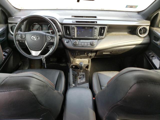 Photo 8 from auction – 2016 TOYOTA RAV4 SE with VIN JTMJFREV5GJ065328