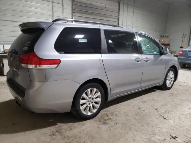 Photo 3 from auction – 2012 TOYOTA SIENNA XLE with VIN 5TDDK3DC8CS039048