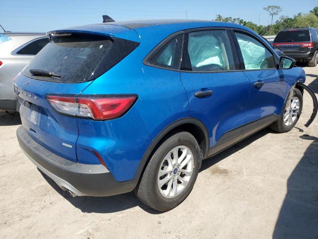 Photo 3 from auction – 2020 FORD ESCAPE S with VIN 1FMCU0F67LUB96363