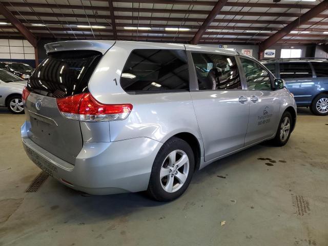 Photo 3 from auction – 2012 TOYOTA SIENNA BAS with VIN 5TDKA3DC2CS015662