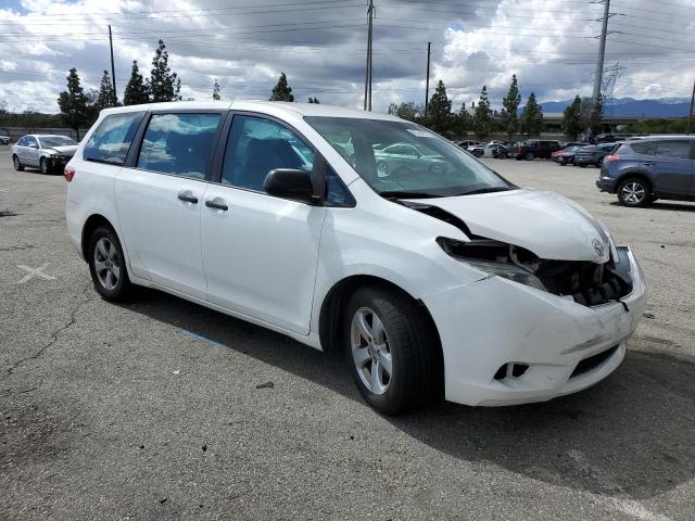Photo 4 from auction – 2017 TOYOTA SIENNA with VIN 5TDZZ3DC3HS798652