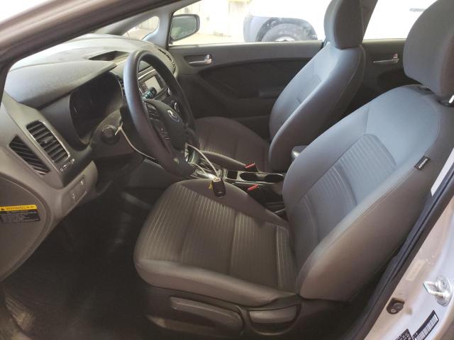 Photo 7 from auction – 2017 KIA FORTE LX with VIN 3KPFL4A7XHE075022