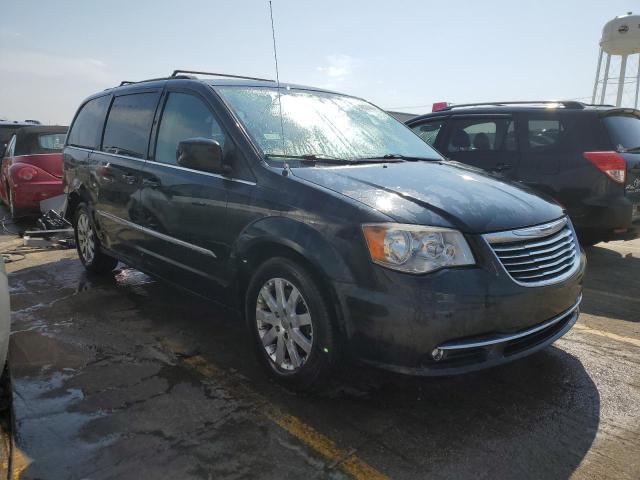 Photo 4 from auction – 2014 CHRYSLER TOWN & COU with VIN 2C4RC1BG1ER332573