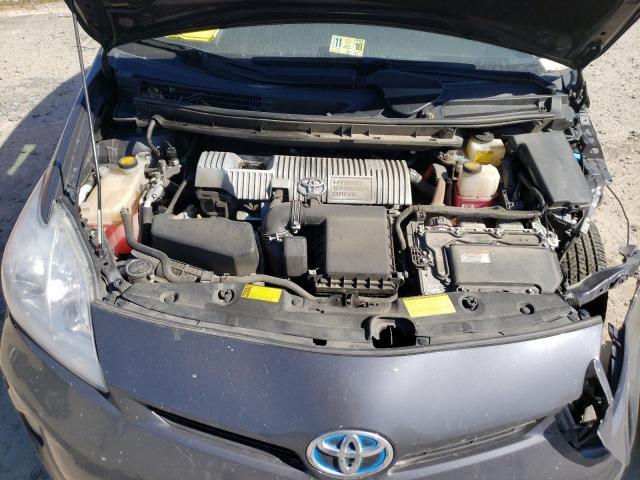 Photo 11 from auction – 2013 TOYOTA PRIUS with VIN JTDKN3DU6D1679247