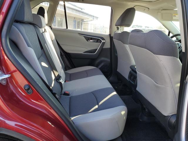 Photo 11 from auction – 2019 TOYOTA RAV4 XLE with VIN JTMP1RFV6KJ021533