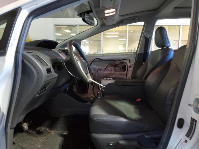Photo 7 from auction – 2012 TOYOTA PRIUS V with VIN JTDZN3EU4C3170175