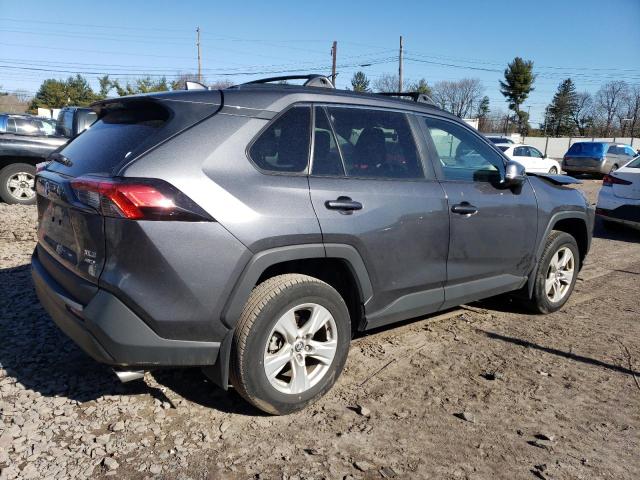 Photo 3 from auction – 2021 TOYOTA RAV4 XLE with VIN 2T3P1RFV2MC242634