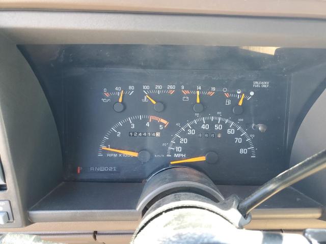 Photo 9 from auction – 1994 GMC SIERRA C15 with VIN 1GTEC19K7RE557933