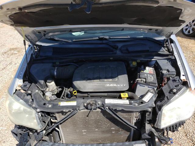 Photo 12 from auction – 2011 CHRYSLER TOWN & COU with VIN 2A4RR8DG1BR666452