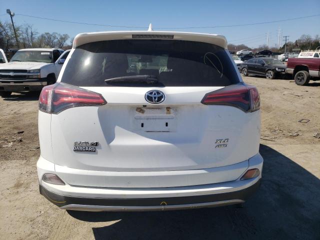 Photo 6 from auction – 2018 TOYOTA RAV4 ADVEN with VIN 2T3RFREV8JW790787