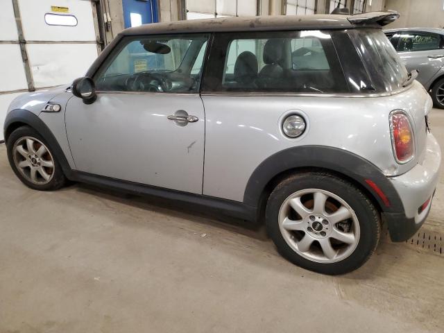 Photo 2 from auction – 2008 MINI COOPER S with VIN WMWMF735X8TV35845