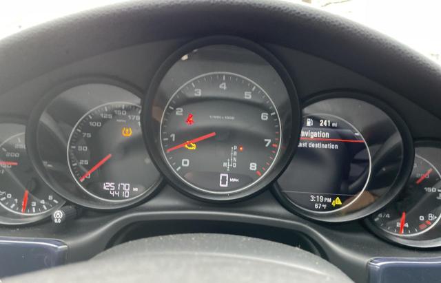 Photo 8 from auction – 2012 PORSCHE PANAMERA 2 with VIN WP0AA2A7XCL071007