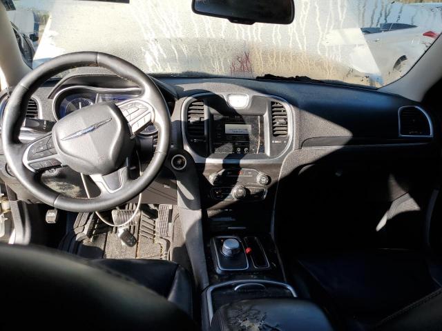 Photo 8 from auction – 2016 CHRYSLER 300 LIMITE with VIN 2C3CCAAG9GH161138
