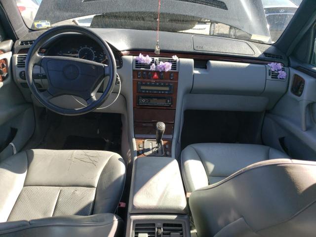 Photo 8 from auction – 1996 MERCEDES-BENZ E 320 with VIN WDBJF55F9TJ009029